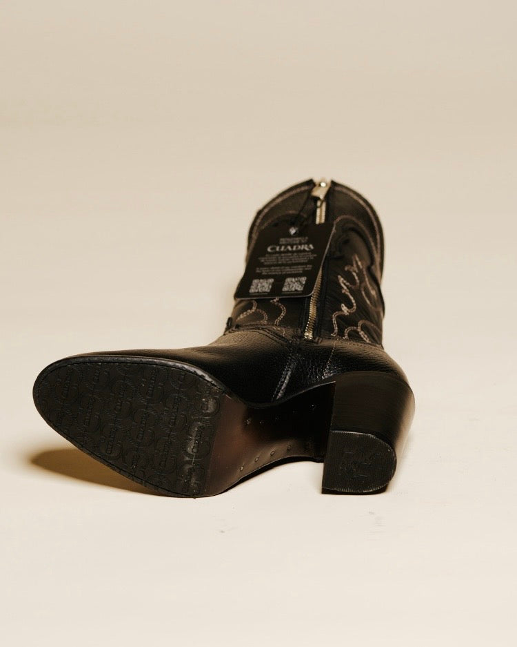 CUADRA WESTERN BLACK/GOLD BOVINE LEATHER CC340