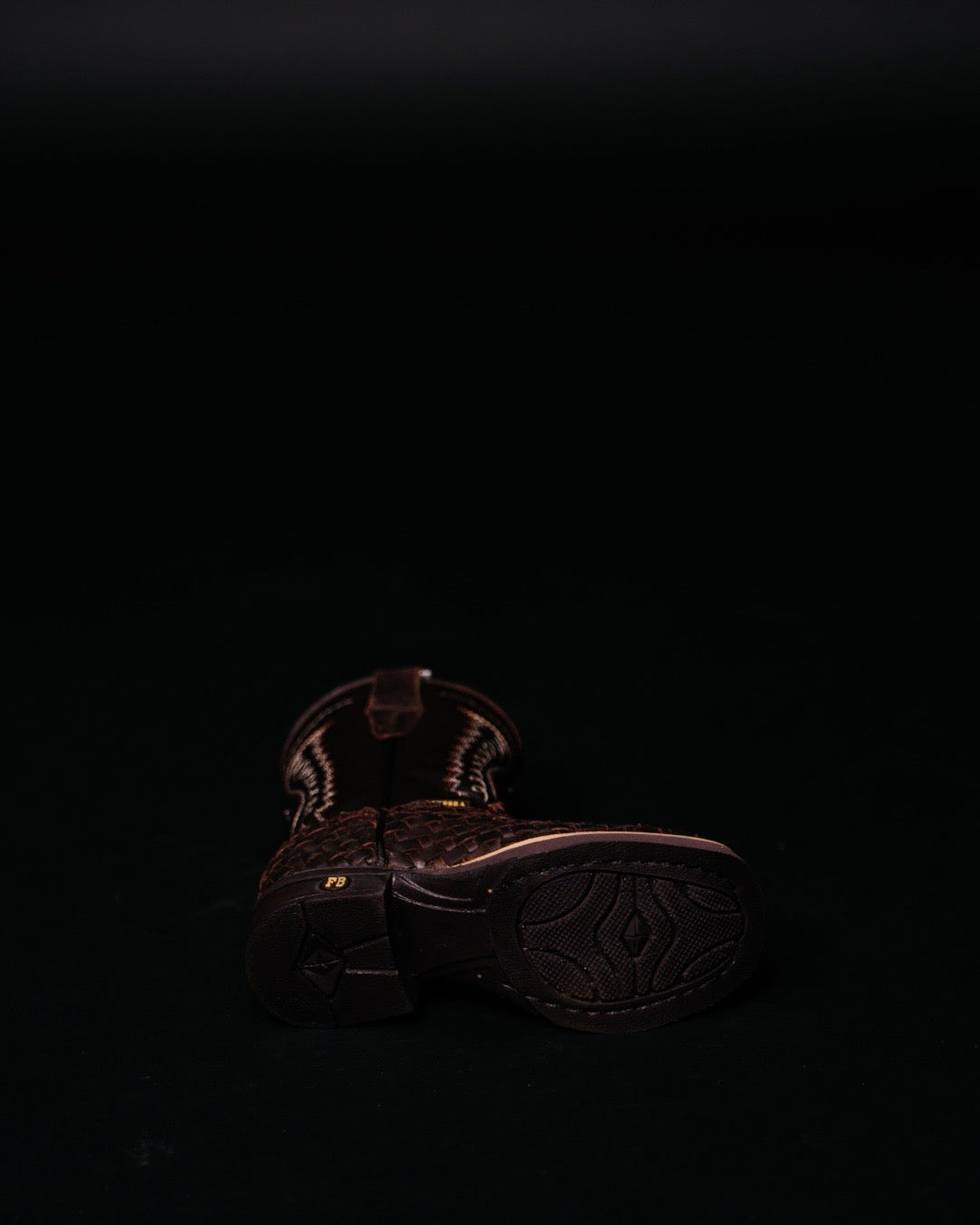BASKET WEAVE KIDS BOOTS BROWN