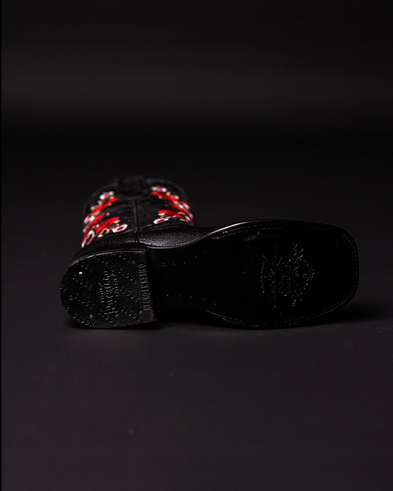 POTRILLO NEGRO RED ROSE 427