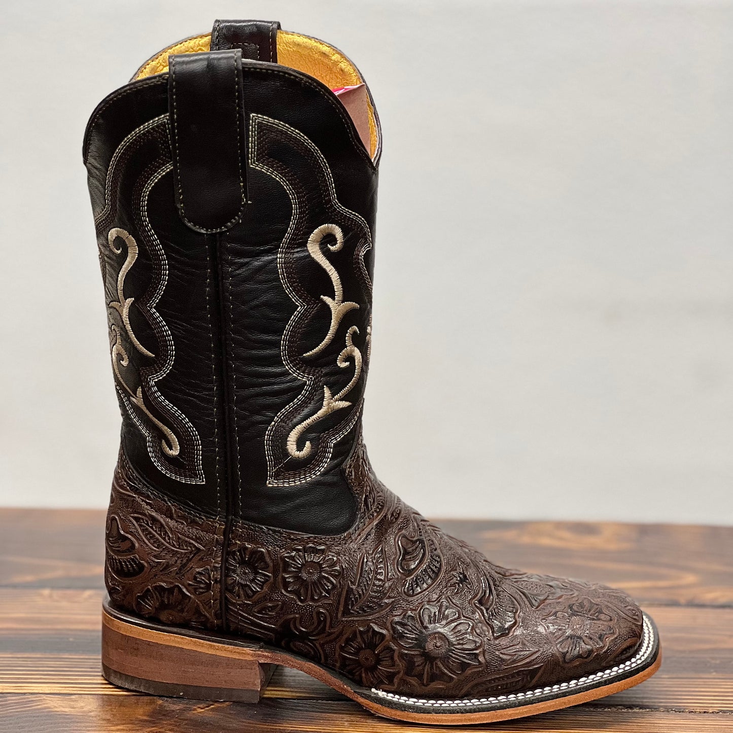 POTRILLO 408 WOMENS HAND TOOLED/ CINCELADA BOOTS