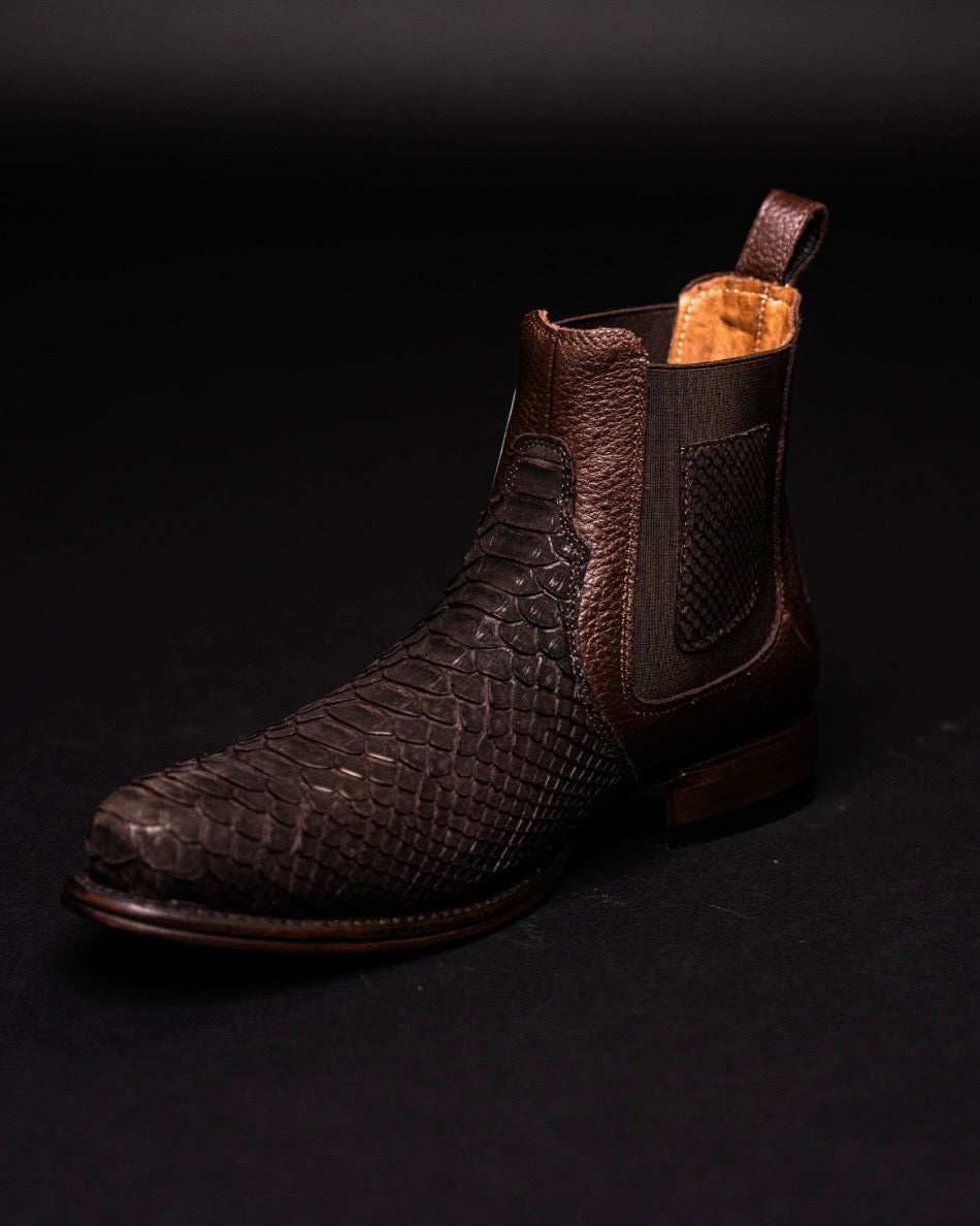 VESTIGIUM BOTIN PYTHON BROWN MILAN ROUND TOE