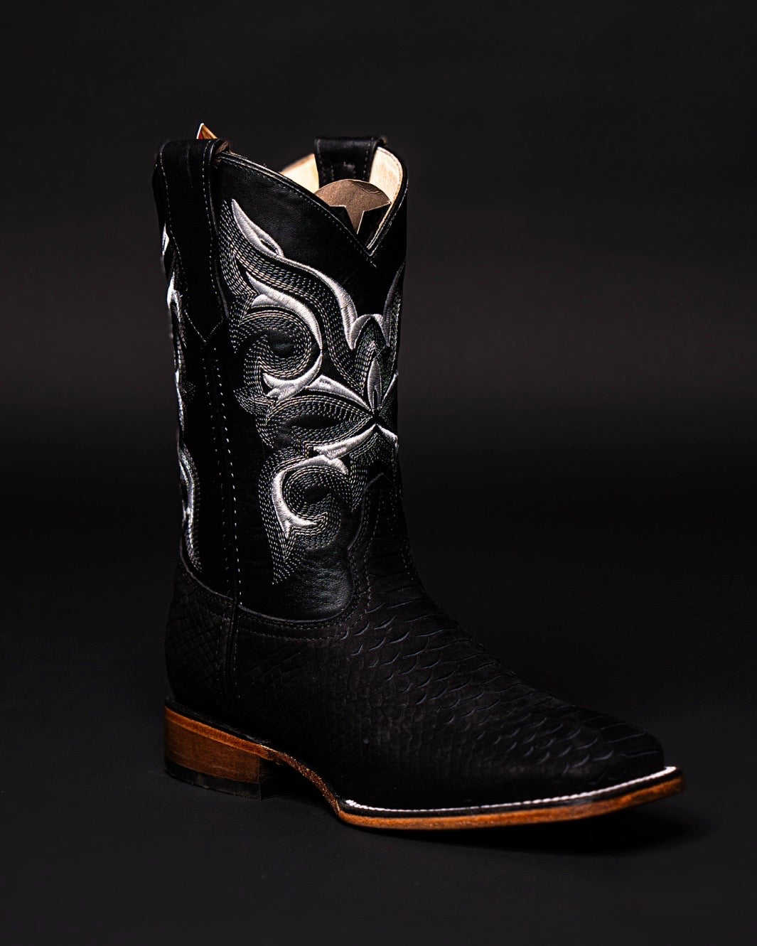 POTRILLO PYTHON BLACK 911 SQUARE TOE
