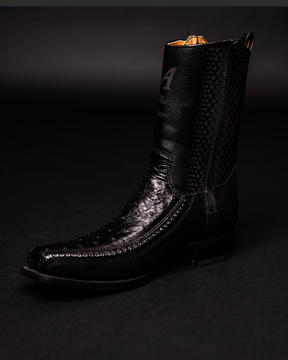 LOS ALTOS OSTRICH BLACK 7TOE