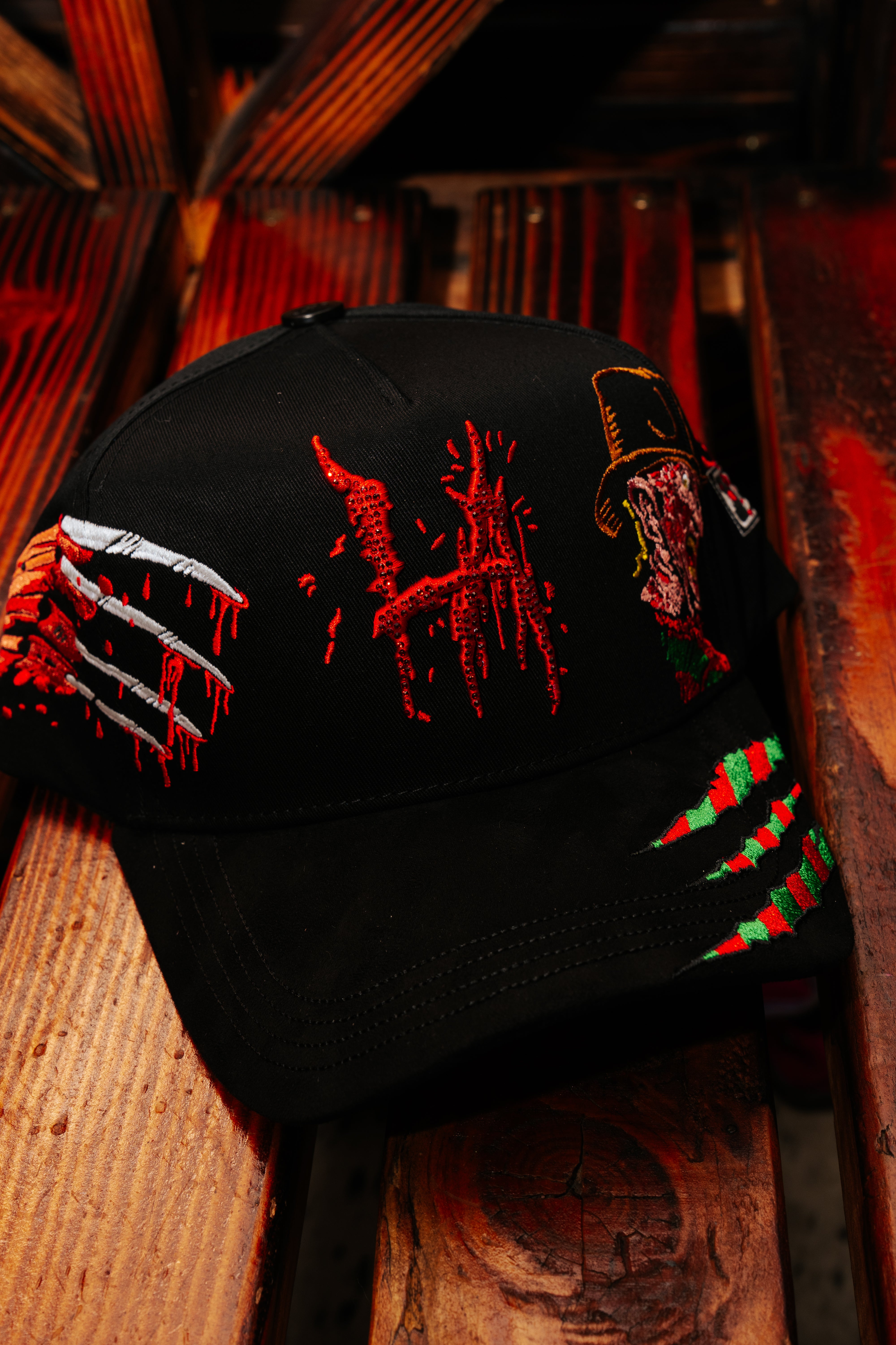 LA XCAP HALLOWEEN EDITION FREDDY KRUEGER – La Conecta Western Wear